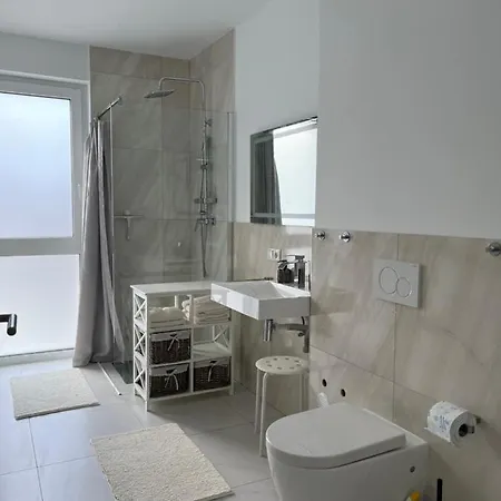 Aparthotel Luxapartment Blauen *